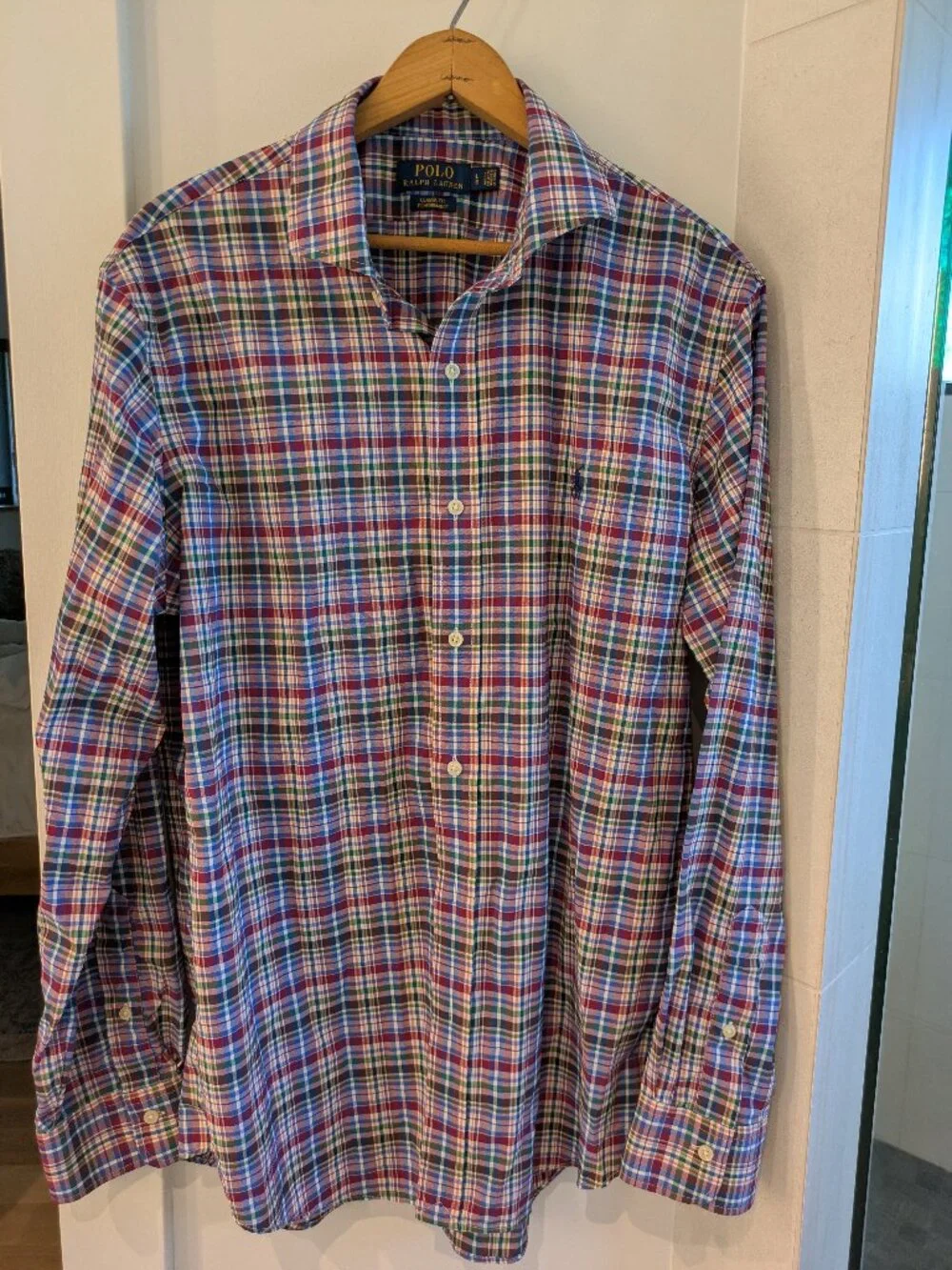 Polo Ralph Lauren Men's Size L multicolor plaid-long sleeve shirt.
